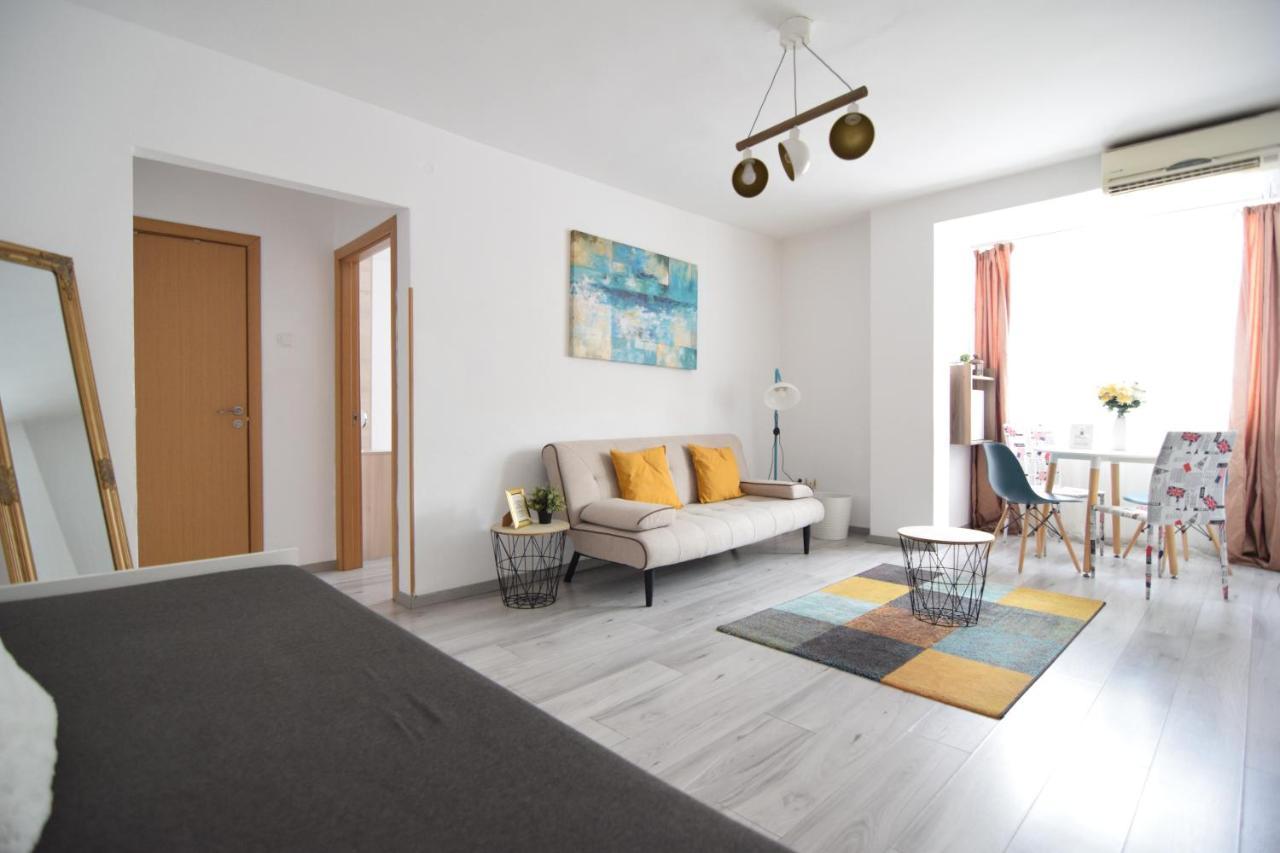 Cozy Apartment Balcescu Bukurešť Exteriér fotografie