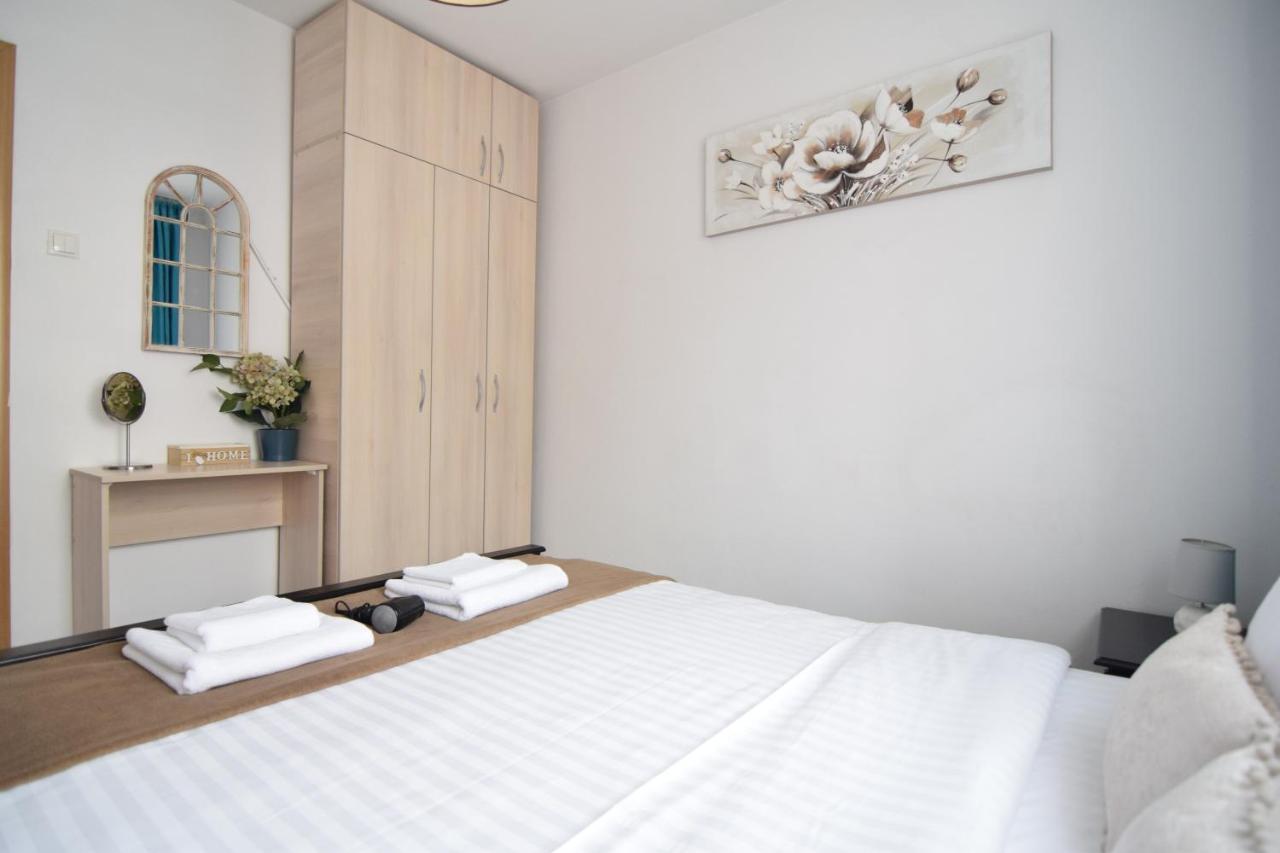 Cozy Apartment Balcescu Bukurešť Exteriér fotografie